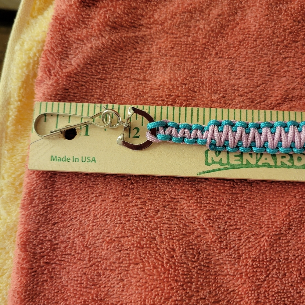 Homemade lanyard - Picture 6 of 8